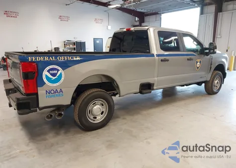 2024 Ford F-250 Xl z USA, uszkodzony, nr VIN 1FT7W2BT7REF28389